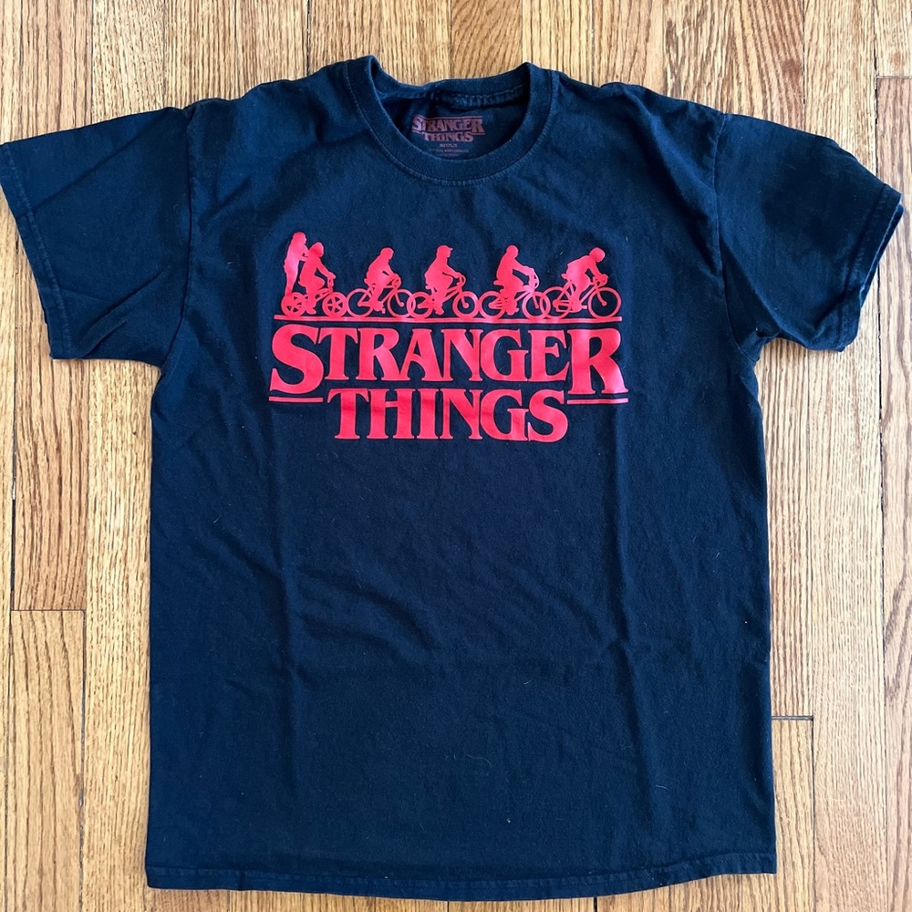 Stranger things t-shirt